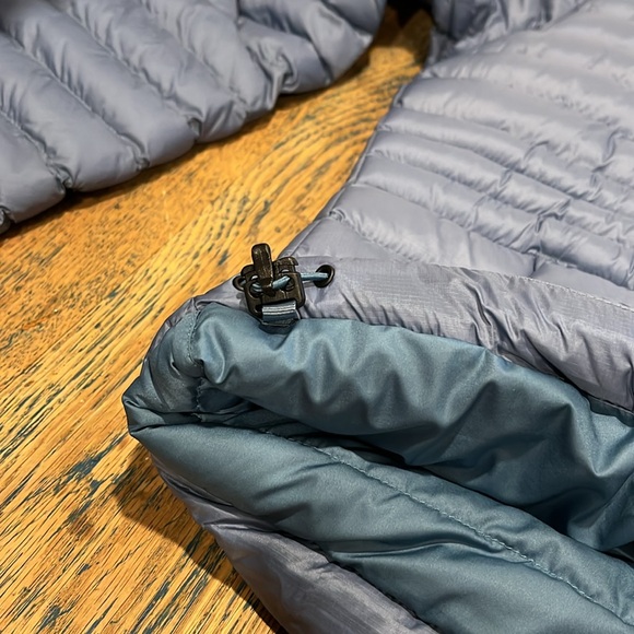 MARMOT blue puffer size  S - Picture 10 of 11